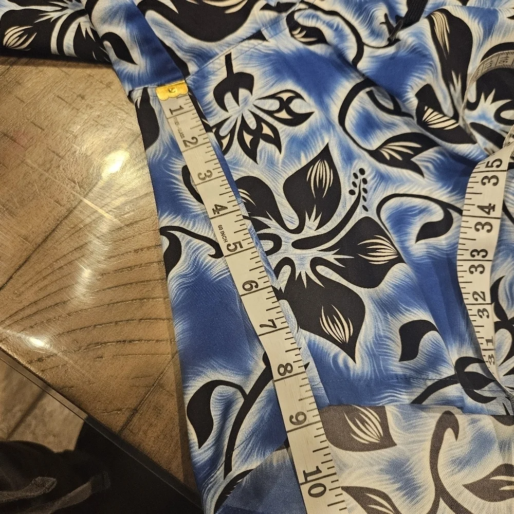 Speedo Swim Trunks Shorts Large Blue Floral Mesh Lined Hawaiian Beach W/ Pockets